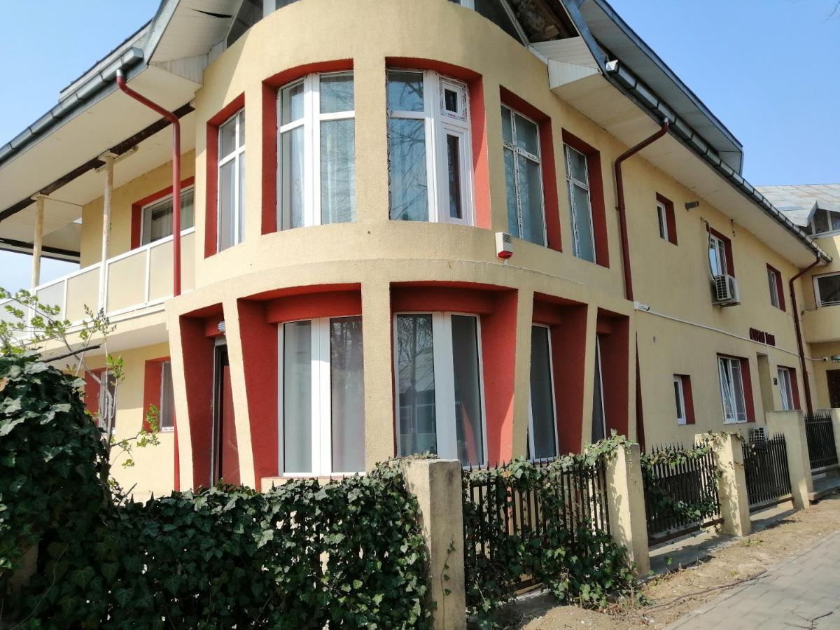 Copou Inn Iasi Exterior photo