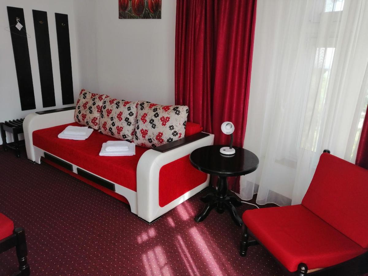 Copou Inn Iasi Exterior photo